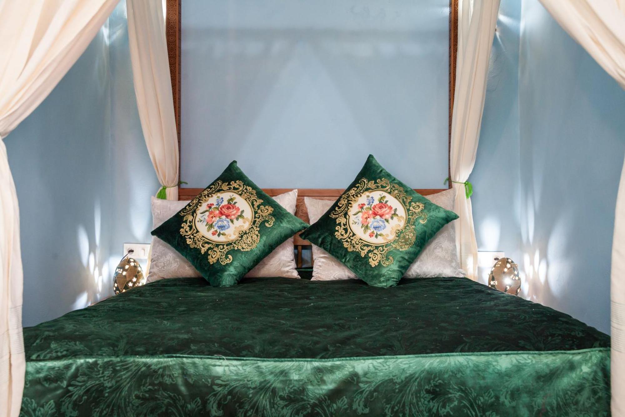 Dar Shaeir Bed and Breakfast Rabat Rum bild